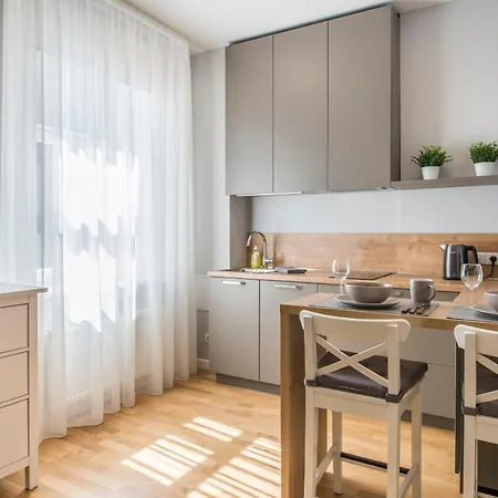 Perfect Location Cozy ➤fully Equipped * 里加